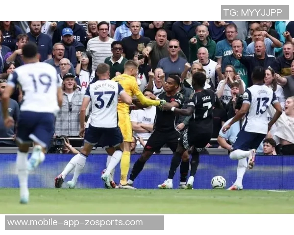 希勒预测英超焦点战热刺与曼联握手言和曼城与利物浦战平阿森纳切尔西双双取胜 希勒预测英超焦点战热刺与曼联握手言和曼城与利物浦战平阿森纳切尔西双双取胜