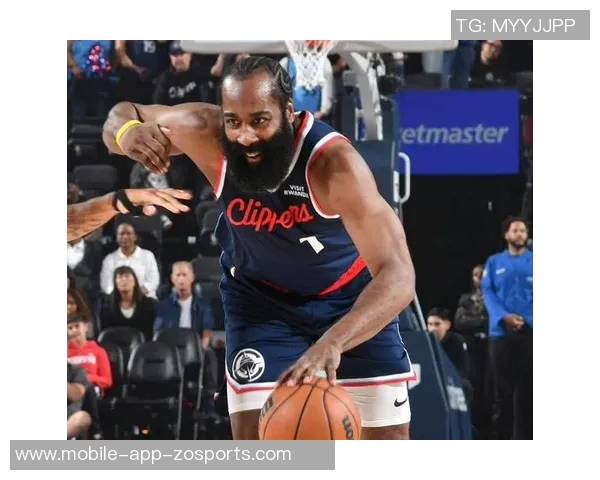 哈登梦回巅峰半场狂砍26分三分球6中5展现绝佳状态